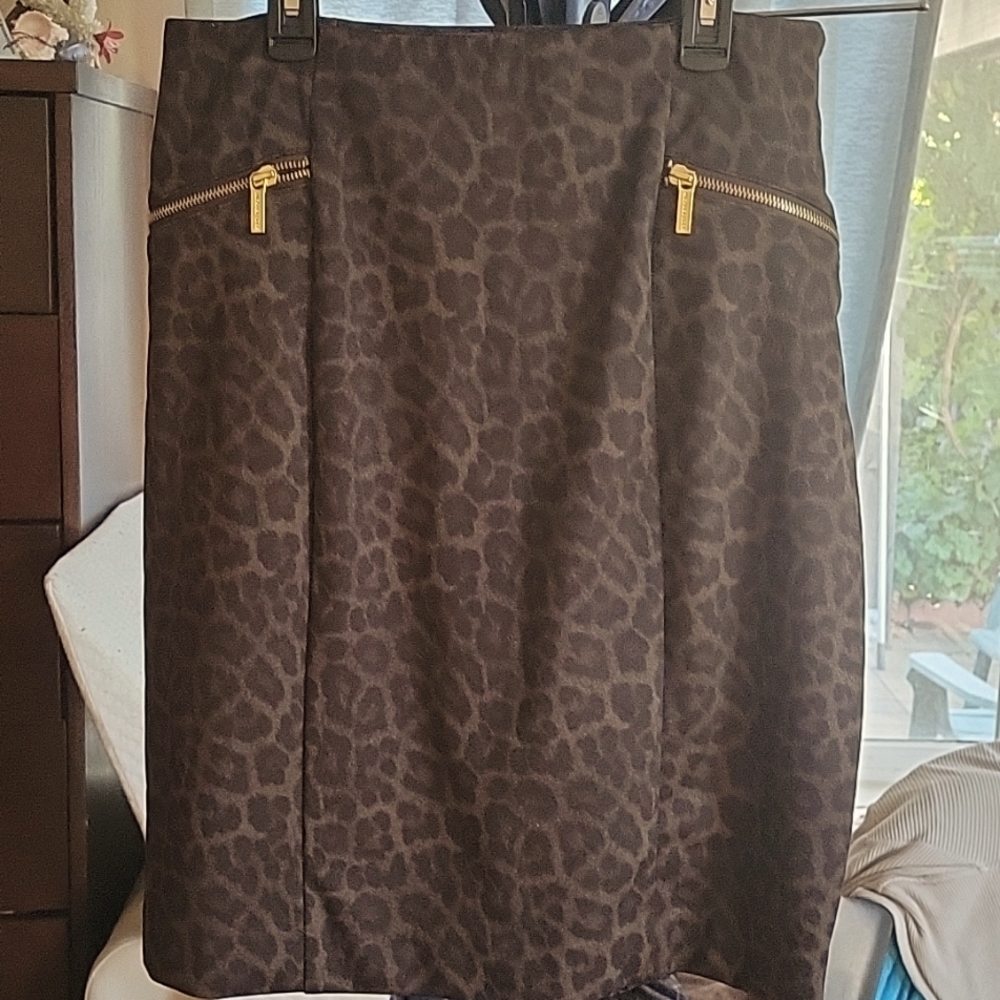 Michael Kors 12P animal print green skirt zippers